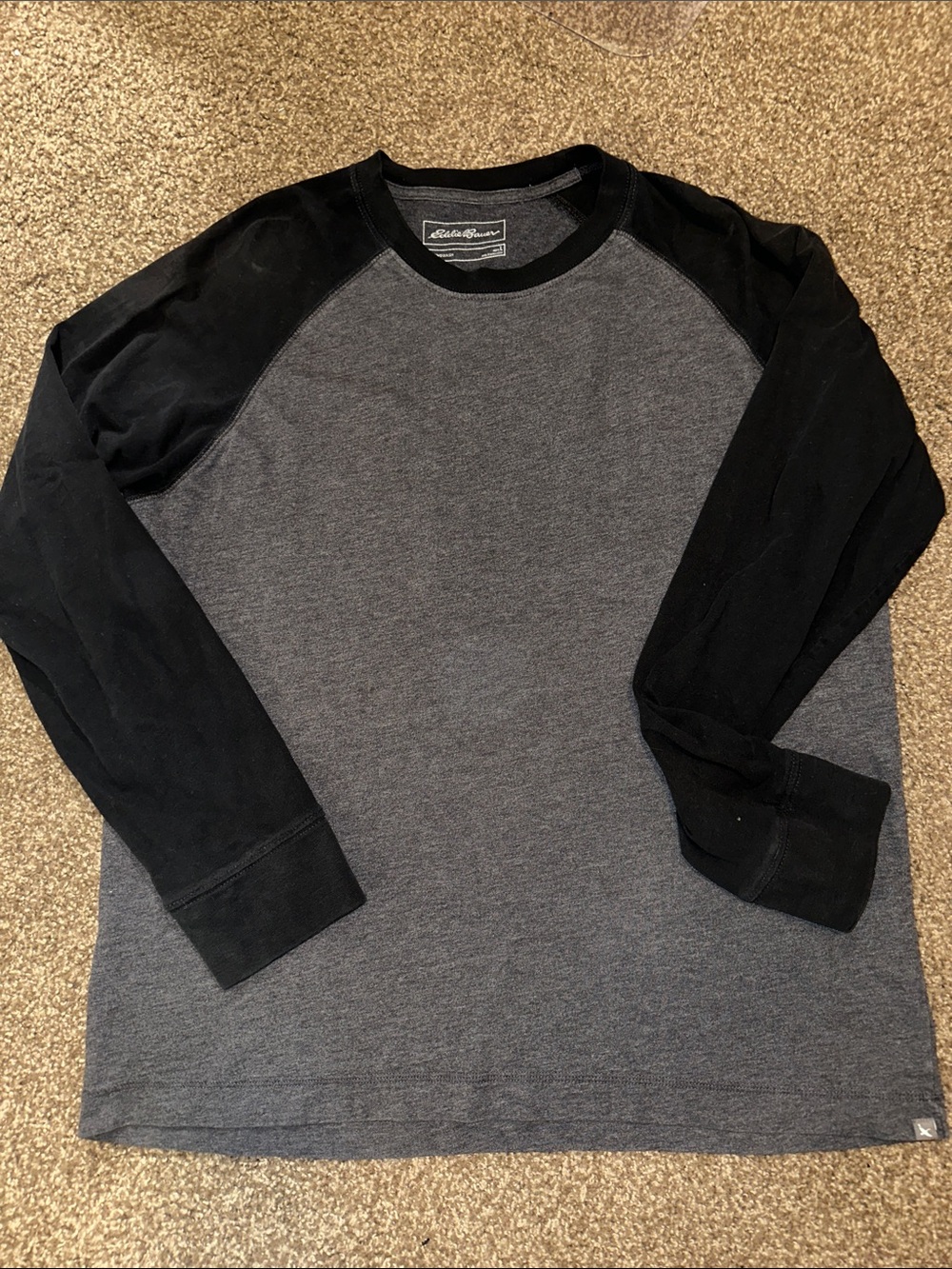 Eddie Bauer Two-Tone Raglan Long Sleeve Shirt, Size L